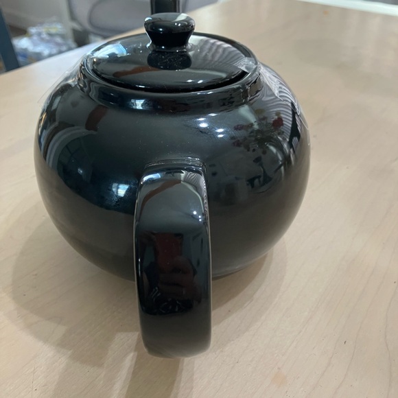 Keep Calm and Drink Tea Ceramic Teapot - Picture 3 of 7